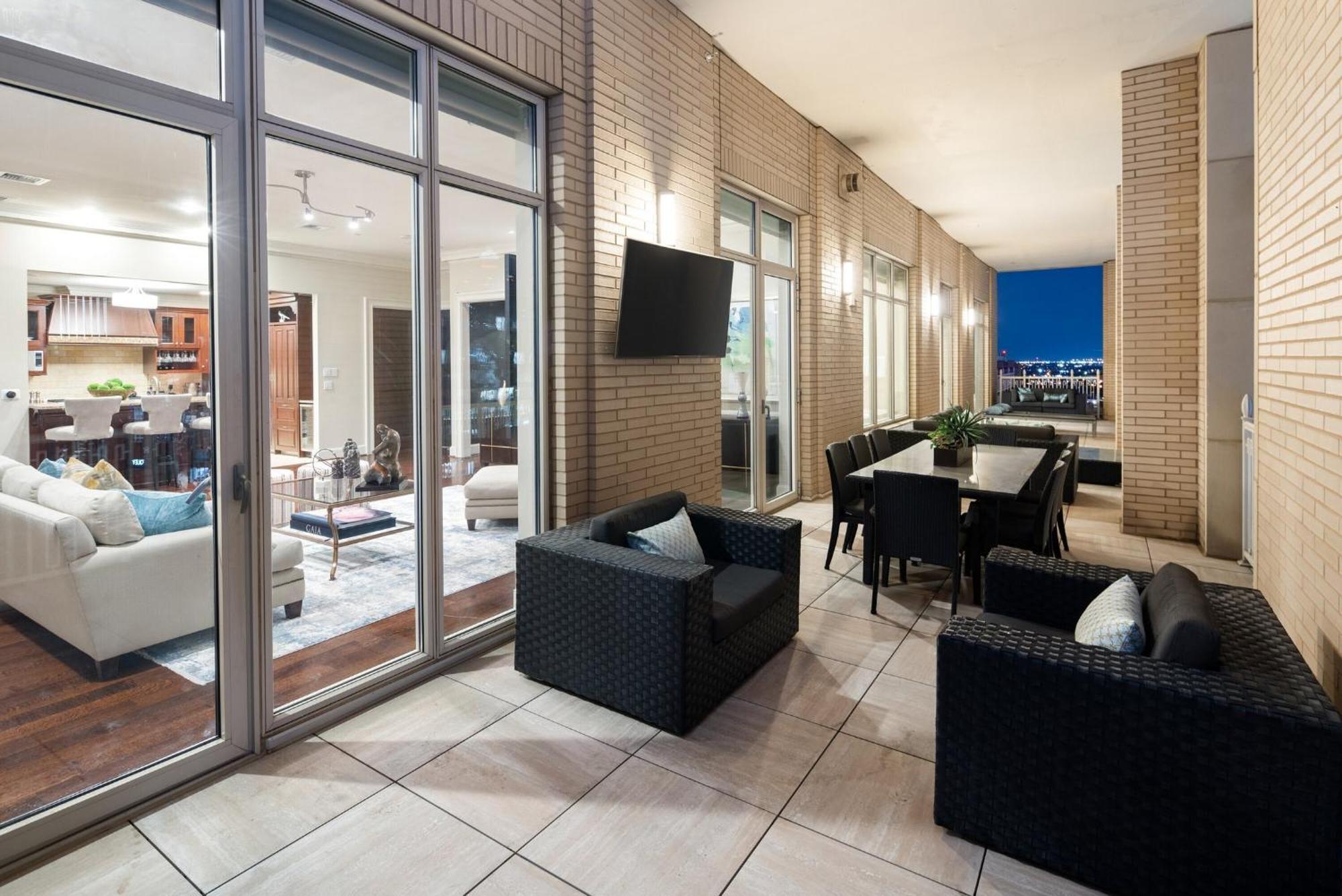 "Luxurious Sub Penthouse In Uptown Dallas Lejlighed Eksteriør billede